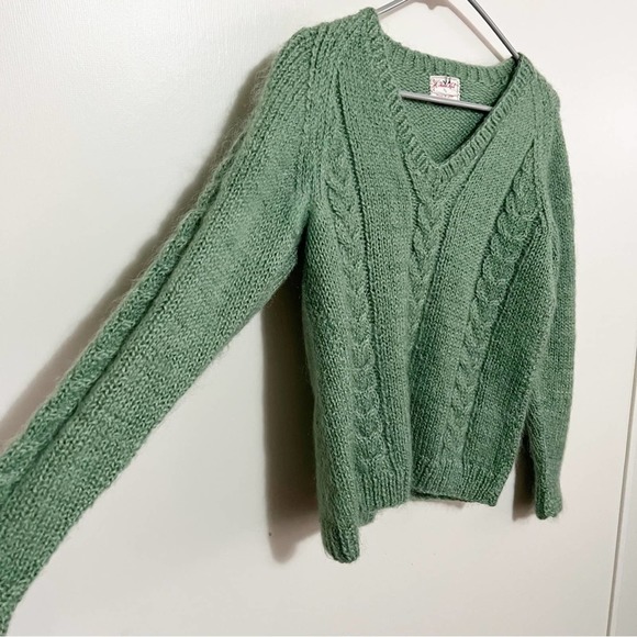 Vintage Hand Knit Green Fuzzy Sweater S - Picture 2 of 6